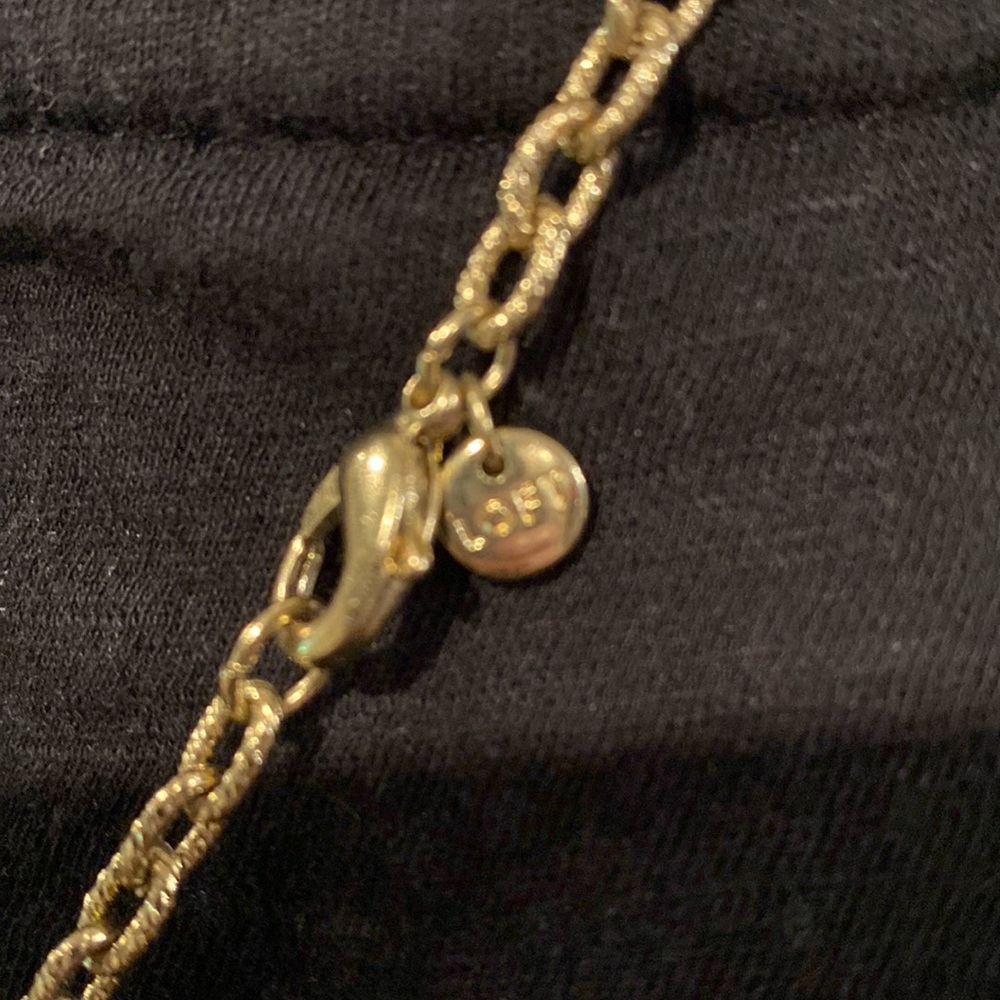 Loft necklaces - Picture 6 of 6